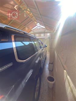 تۆیۆتا لاند کروزەر